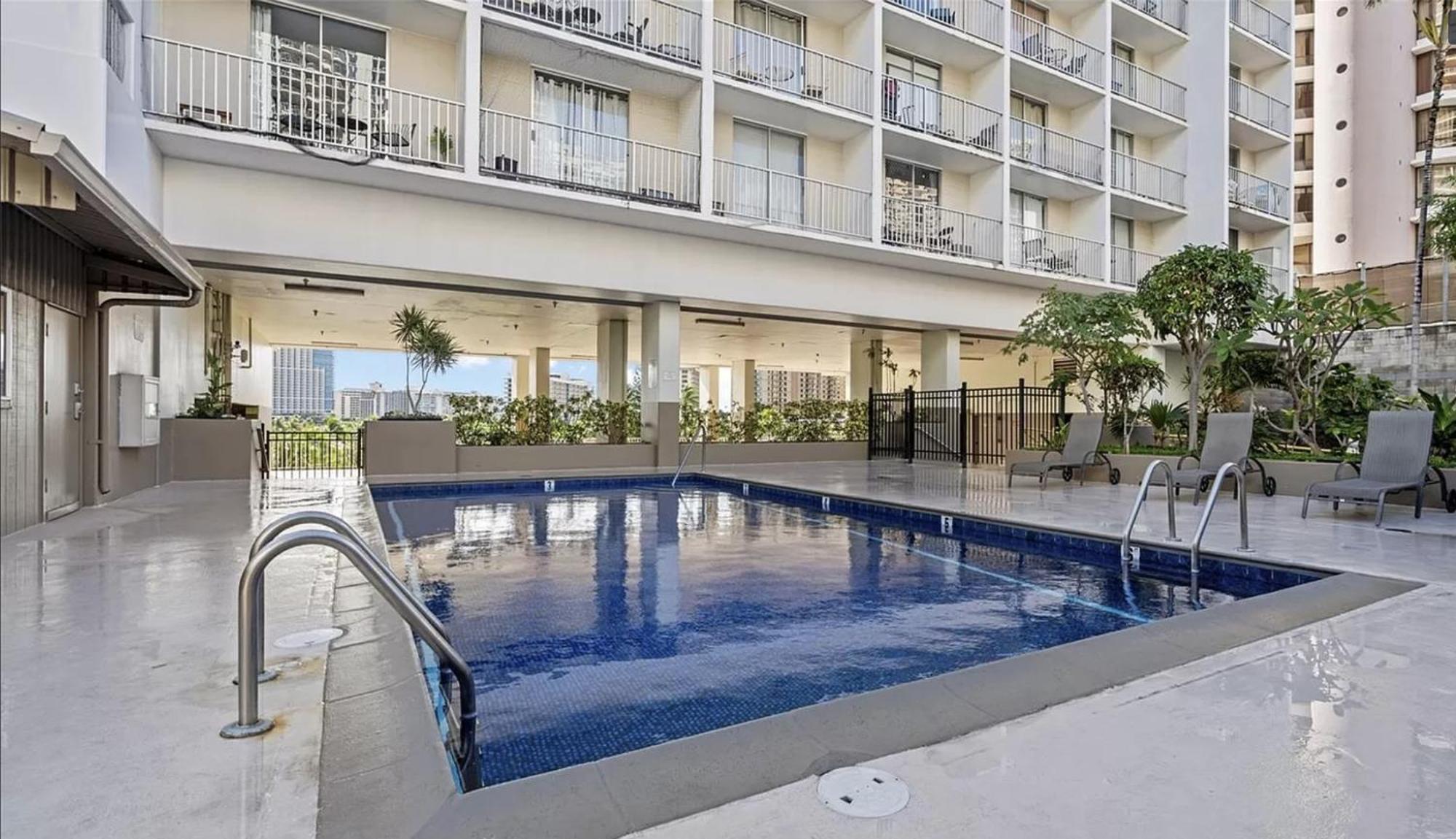 Gem Of Waikiki At Inn On The Park Honolulu Dış mekan fotoğraf
